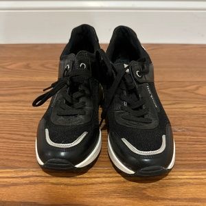 Used Michael Kors Sneakers !!!COMES FROM A HOUSE WITH DOGS!!!